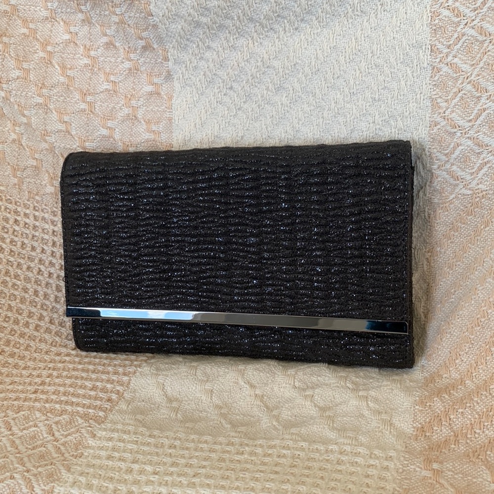 La Regale Metallic Black Clutch Crossbody Purse